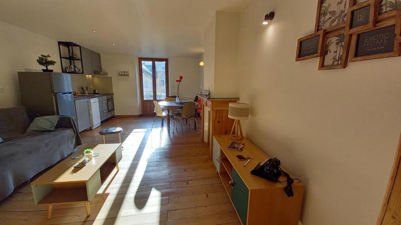Appartement De Charme Le 1707 Au Coeur De La Cite Vauban ブリアンソン エクステリア 写真